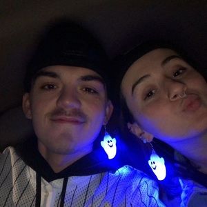 Meet your Posher, Dylan